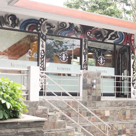 Oyo 202 Kuwera Inn Bandung Zewnętrze zdjęcie